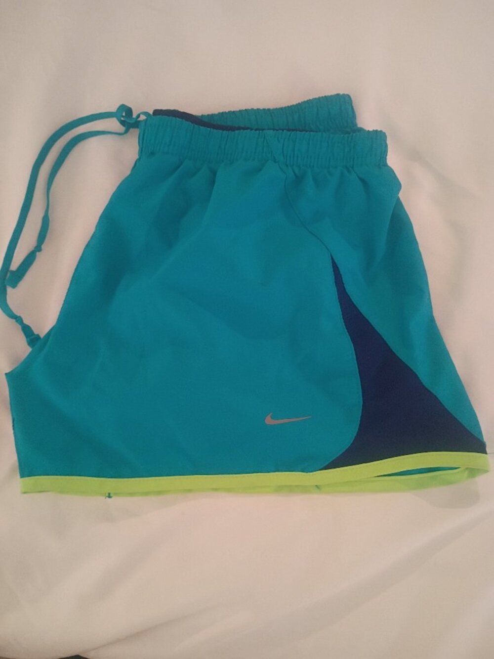 Women's Nike tempo running shorts